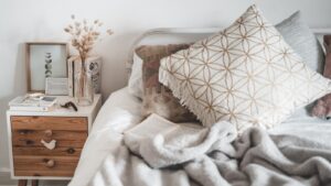 Wokół świata: inspiracje etnicznymi wzorami w aranżacji wnętrz